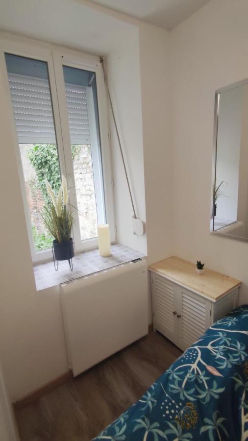 Ferienwohnung Agreable Et Fonctionnel 2 Pieces Denain Exterior foto