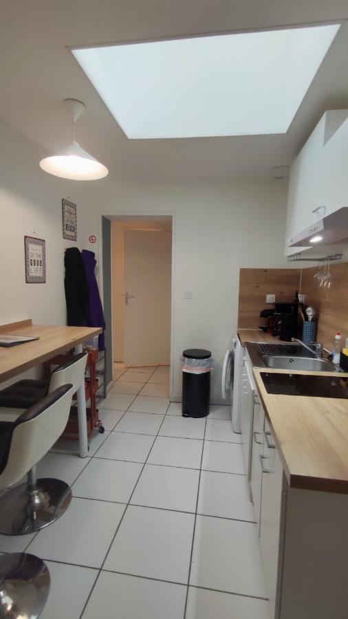 Ferienwohnung Agreable Et Fonctionnel 2 Pieces Denain Exterior foto